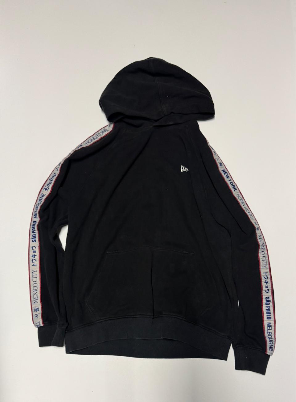 뉴에라 New Era 로고 테이프 스트릿 후드티 XL 블랙