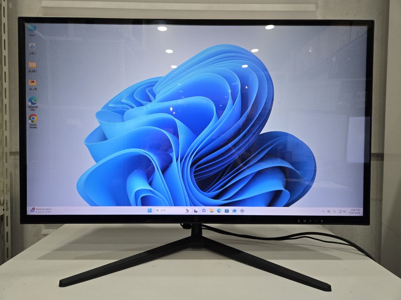 래안텍 32인치 200Hz 모니터 판매!