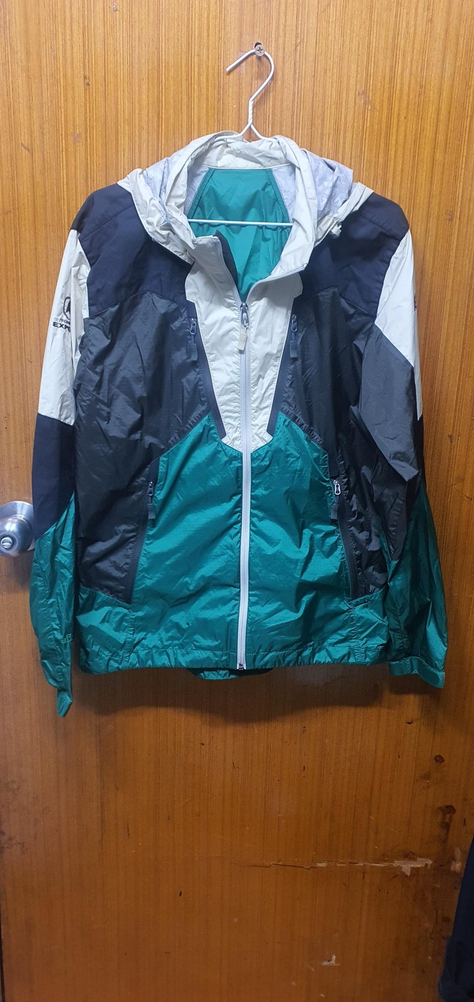 코오롱여성등산점퍼95 (A급)