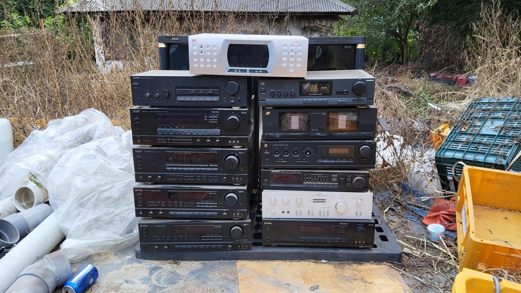 리시버 앰프 고장품 12대
