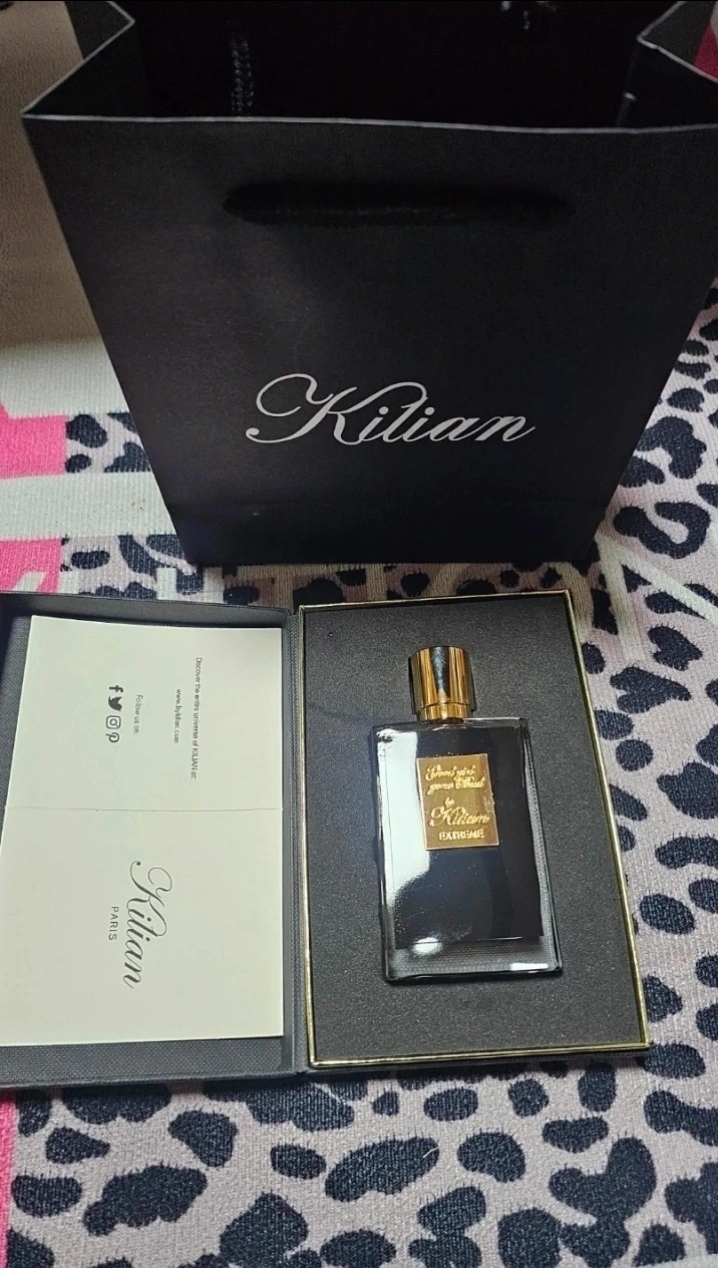 킬리안 굿걸 곤 배드 익스트림 오드퍼퓸 50ml 미개봉 새상품 쇼핑백