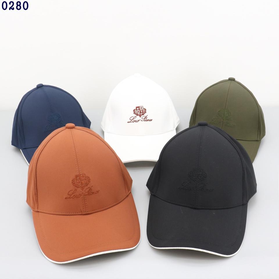로로피아나 볼캡 모자