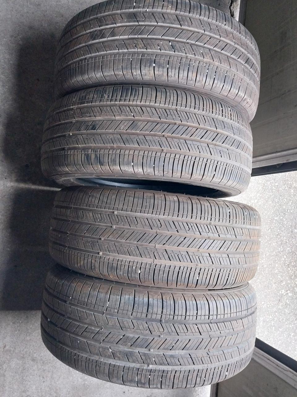 225 55 18 중고타이어