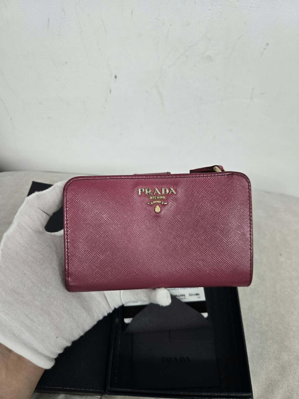 [보증서 정품] 프라다 사피아노 컴팩트 반지갑