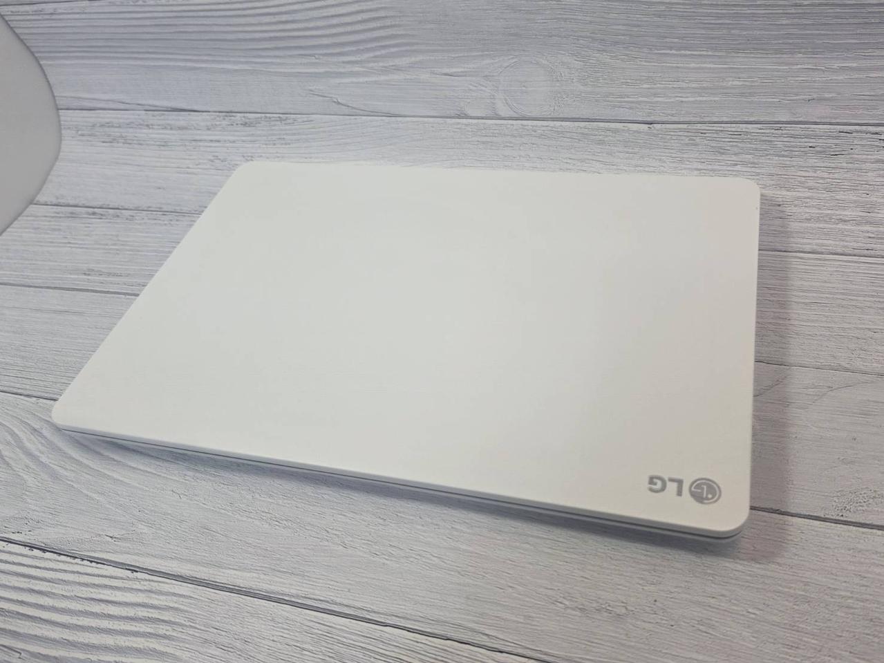 LG 울트라북PC 14U380_N4100 노트북 판매합니다.