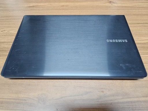 삼성 사무용 가정용 i5 노트북 팝니다.