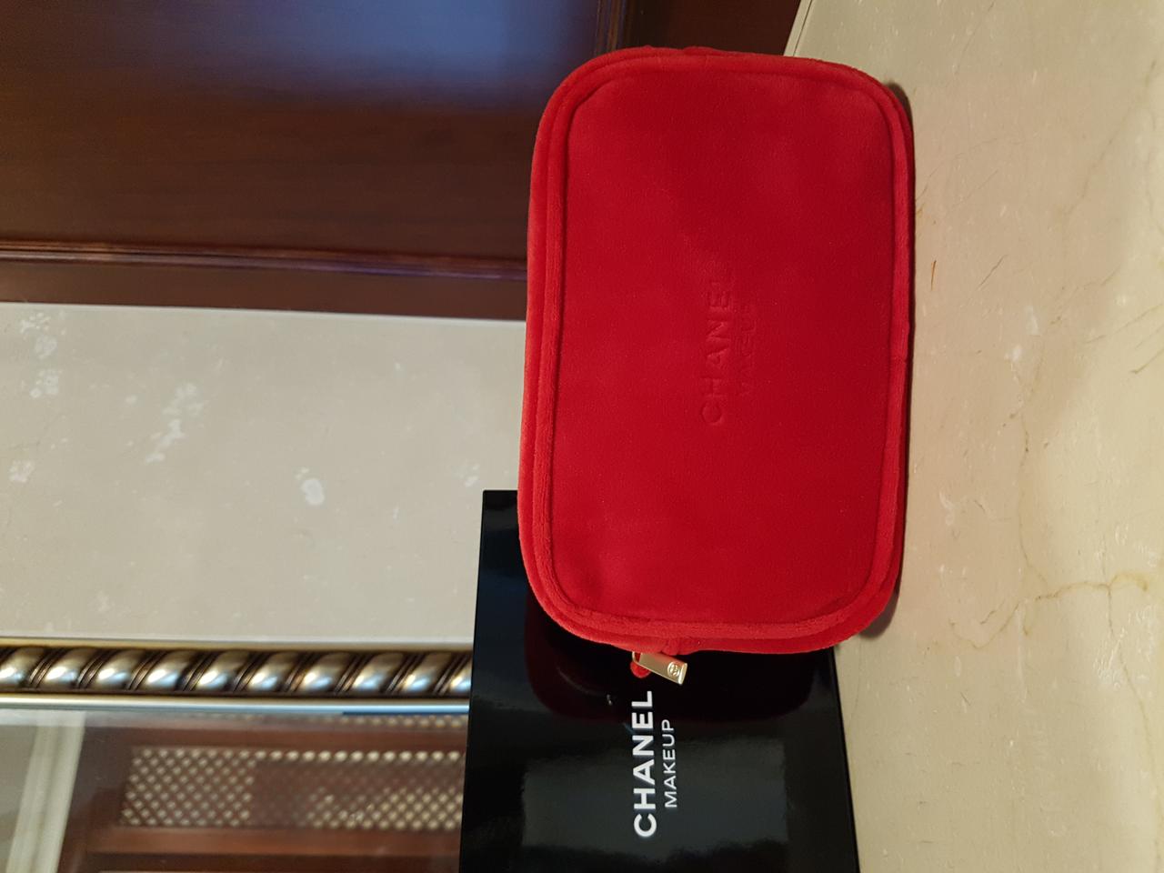 (정품) 샤넬 코스메틱 레드 양모파우치