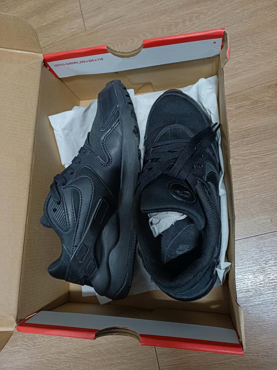[나이키] LD 빅토리 여성 올블랙 운동화
