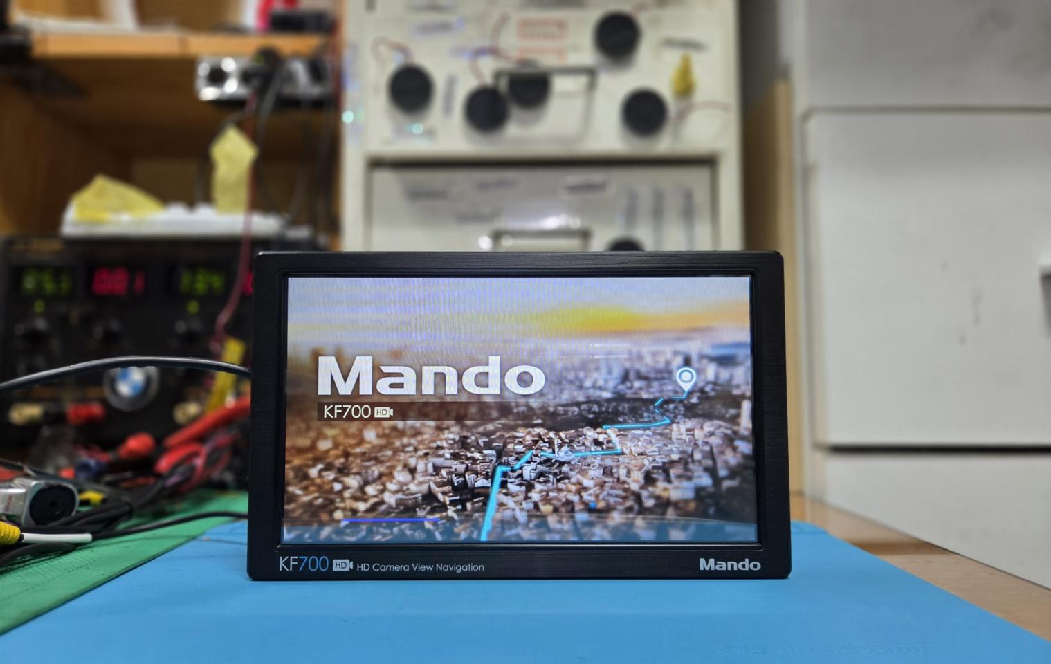만도 KF700  8인치 HD 3D 중고네비게이션