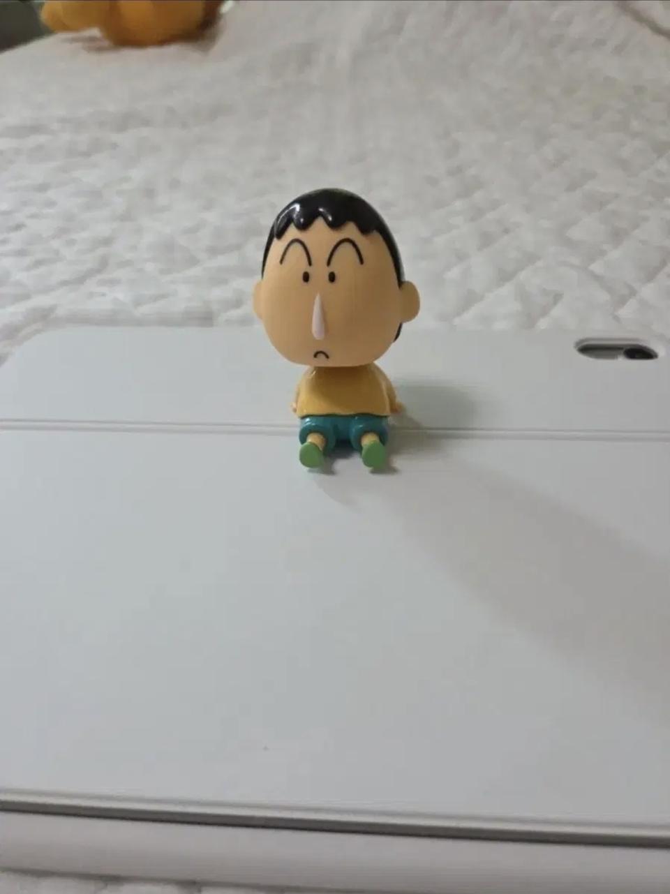 짱구는 못말려 맹구 캐릭터 피규어입니다.