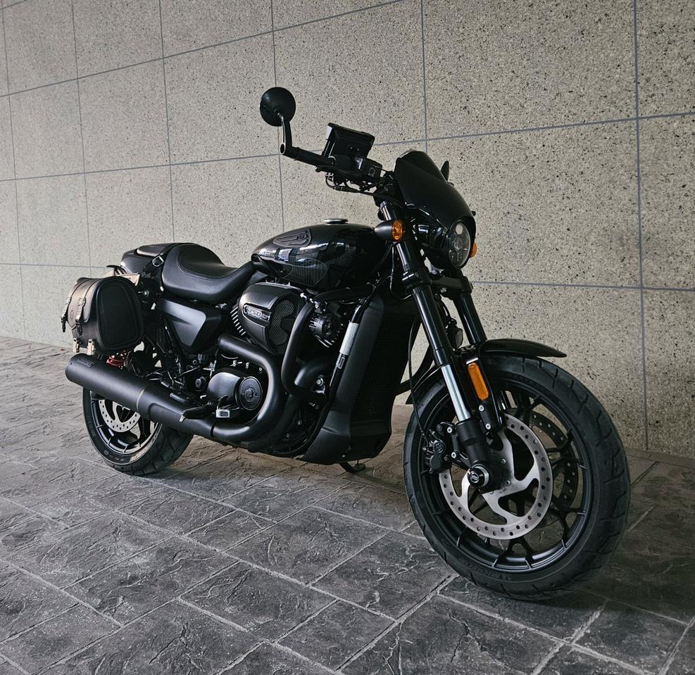 스트리트로드 750 1만KM 판매합니다