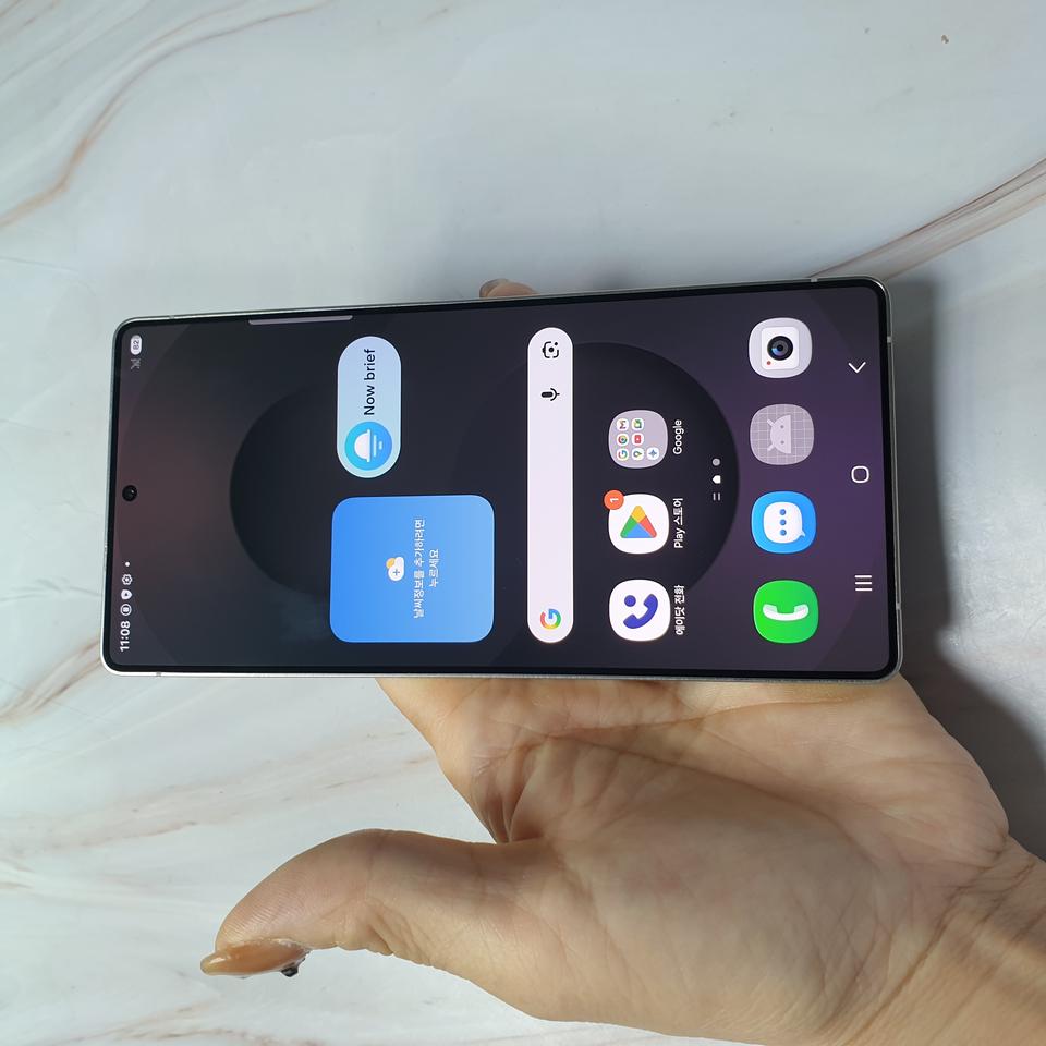 SK 갤럭시 S25울트라 티타늄블랙 256G S급 판매합니다