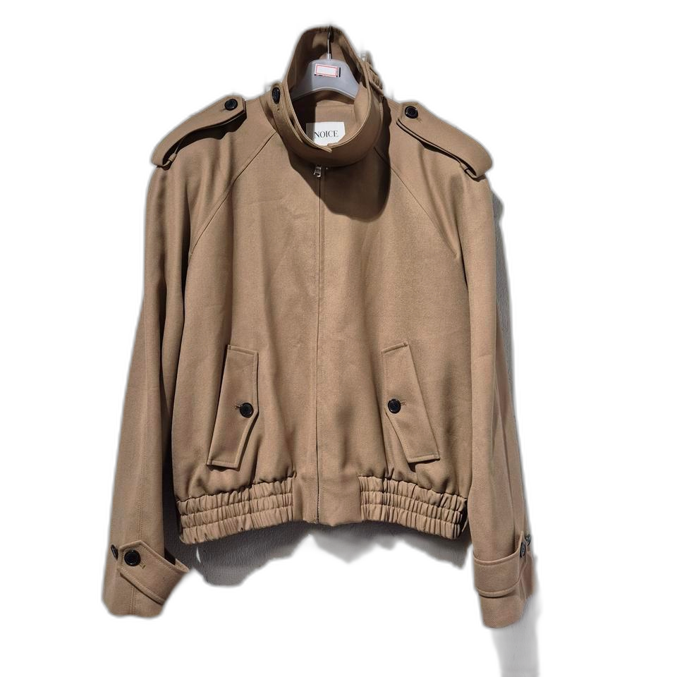 노이스 베이지 자켓 ss25