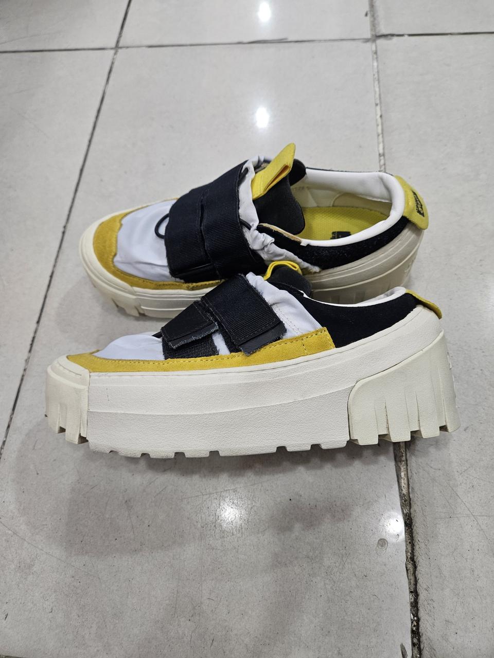오니츠카타이거(235)