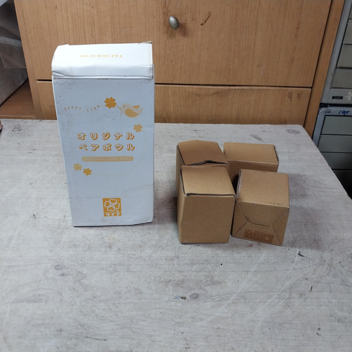 미사용 일제 타치키치 클로버 그릇 세트와 프로스트 사케잔 일괄