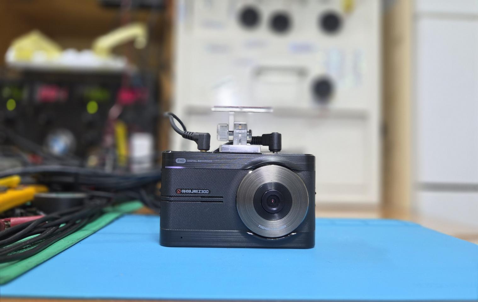 아이나비 Z300  풀HD 2채널 중고블랙박스