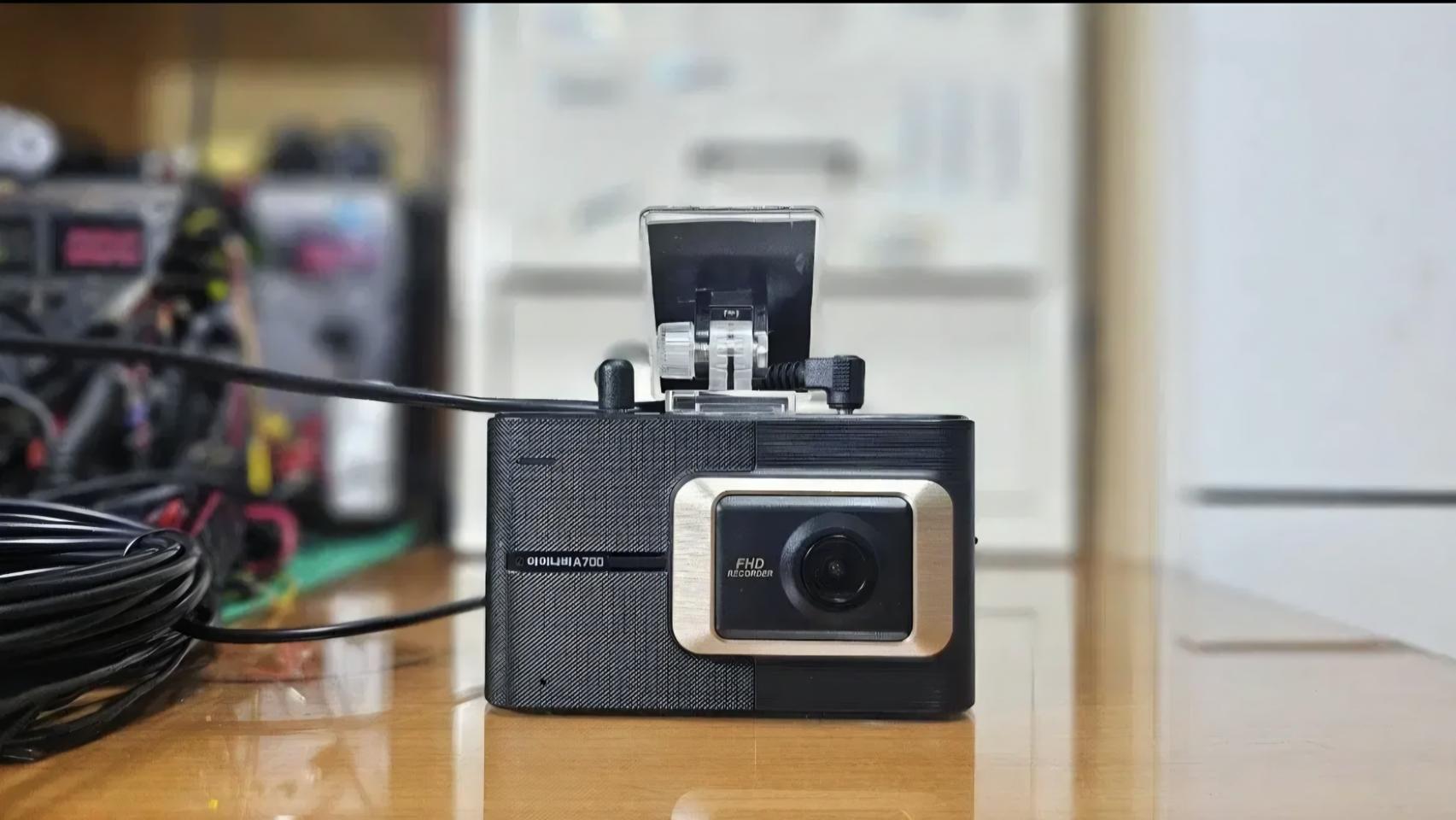 아이나비 A700 풀HD 2채널 중고블랙박스