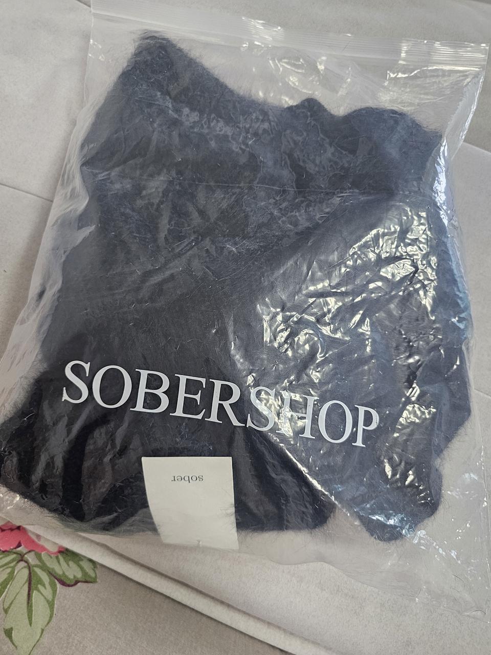 새상품/택포함] sober 앙고라/모헤어 헤어리 니트 (시크 블랙/네이비