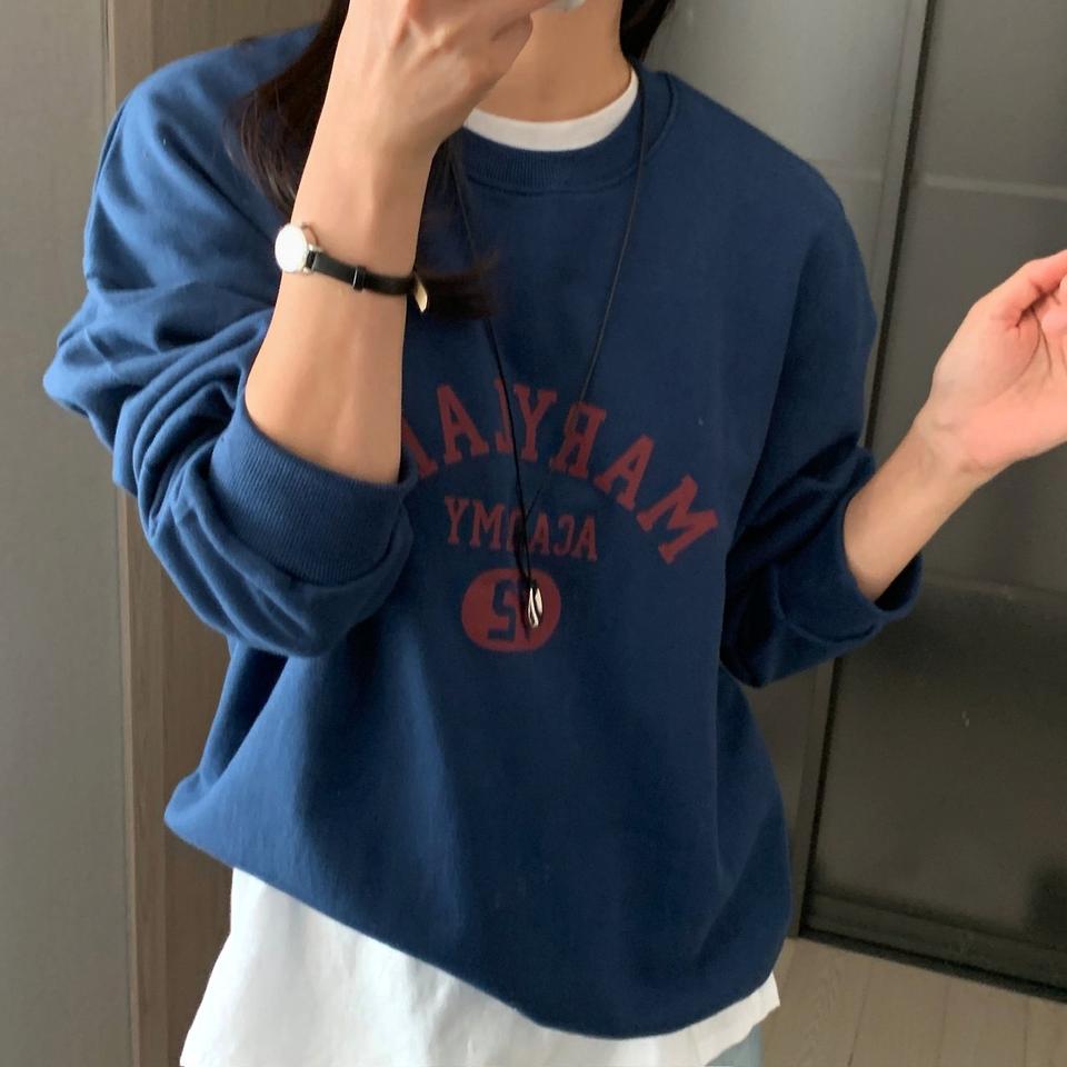 면100% 레터링 맨투맨 티 캐주얼 데일리룩 <네이비>