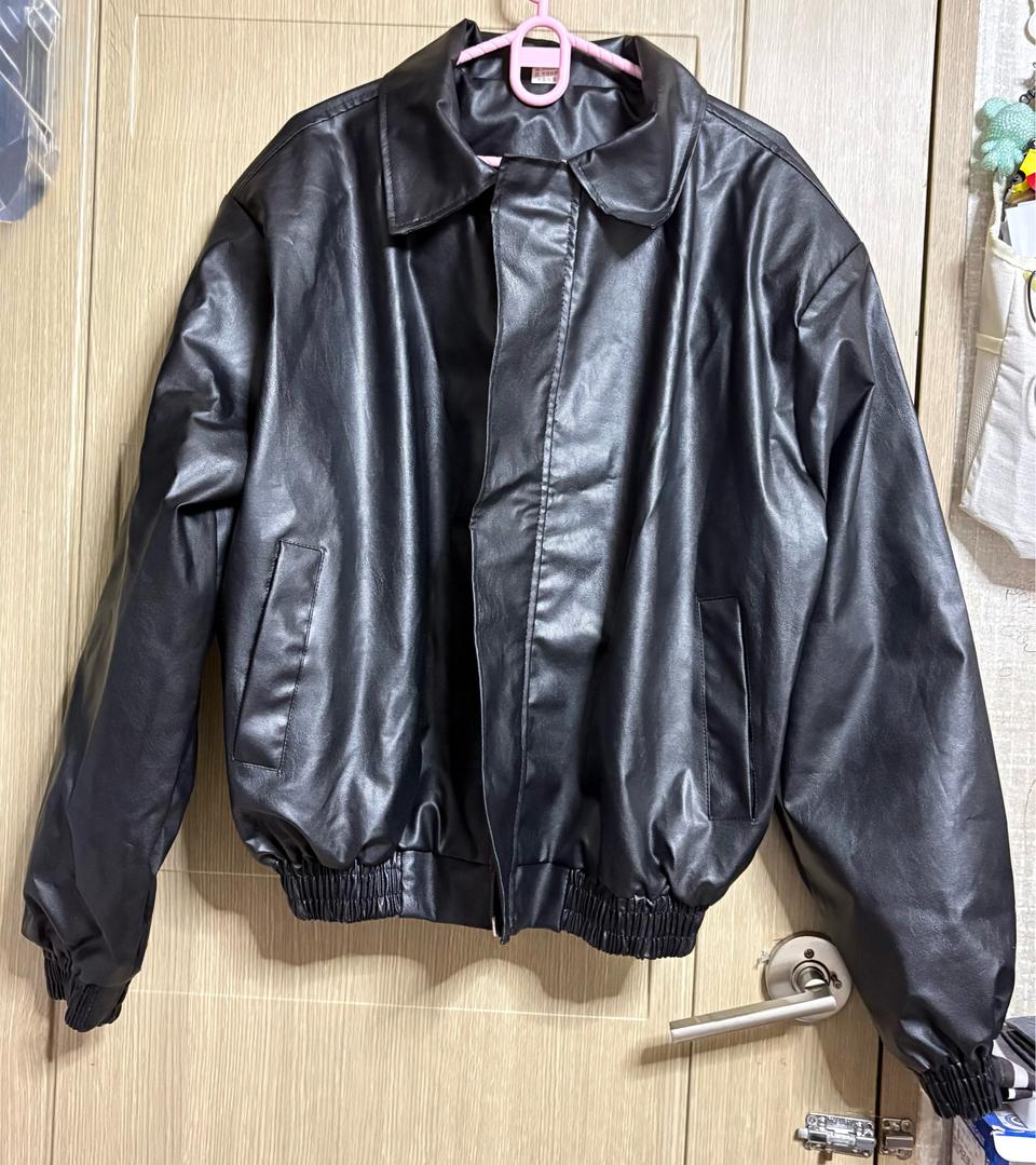 미착용 오버핏 투웨이 블랙 레더점퍼 XL