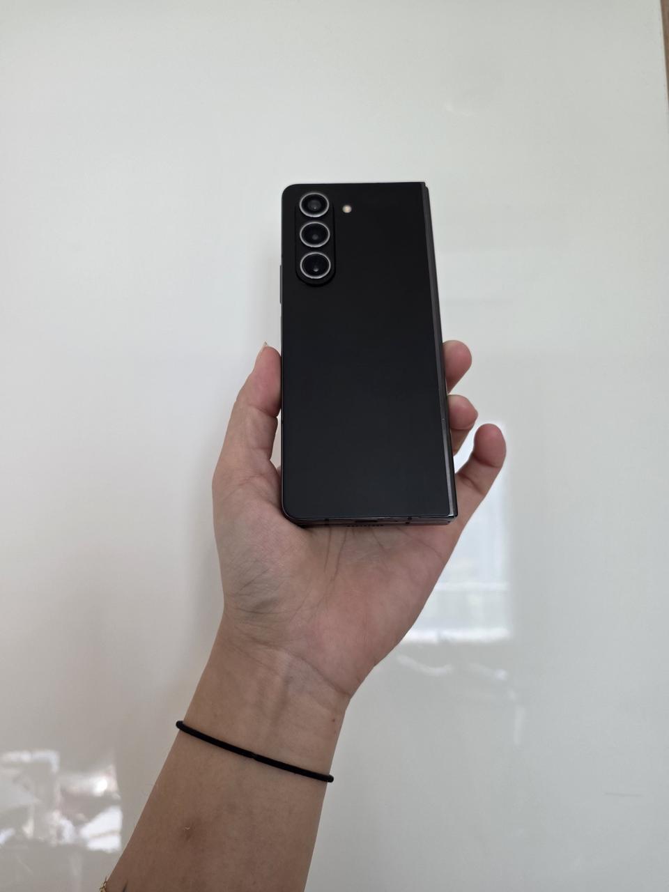 갤럭시z폴드5 512G(화면멍)