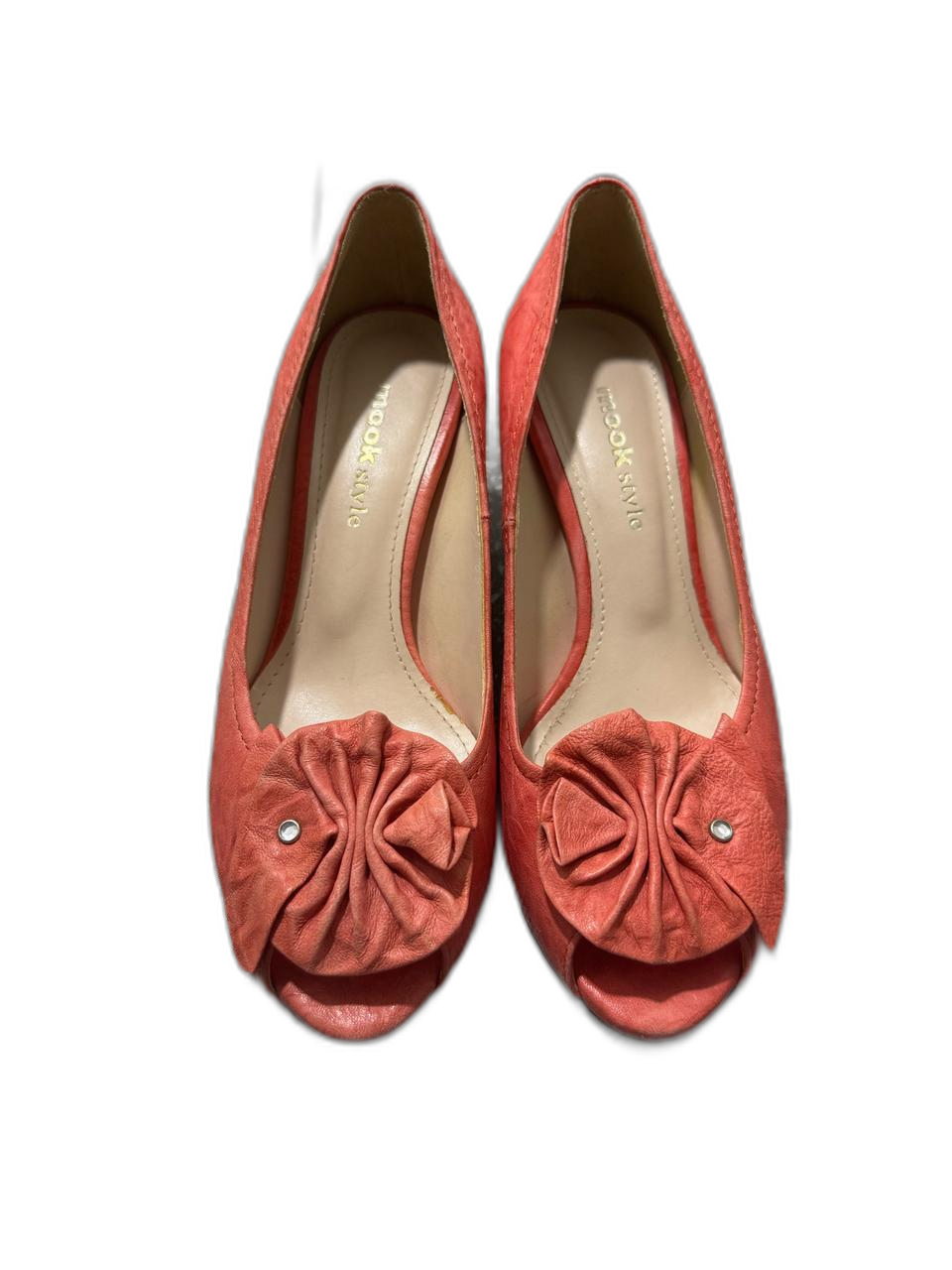 무크 스타일 리본 오픈토 펌프스 힐 235