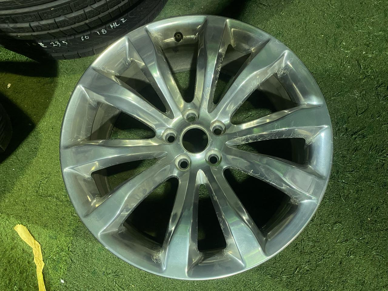 크라이슬러 300C 20인치휠 중고 4개