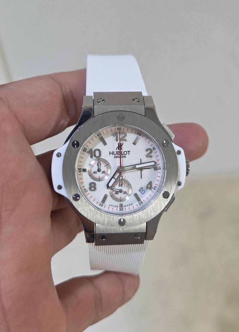 위블로 빅뱅 화이트 38mm 새상품 풀박스