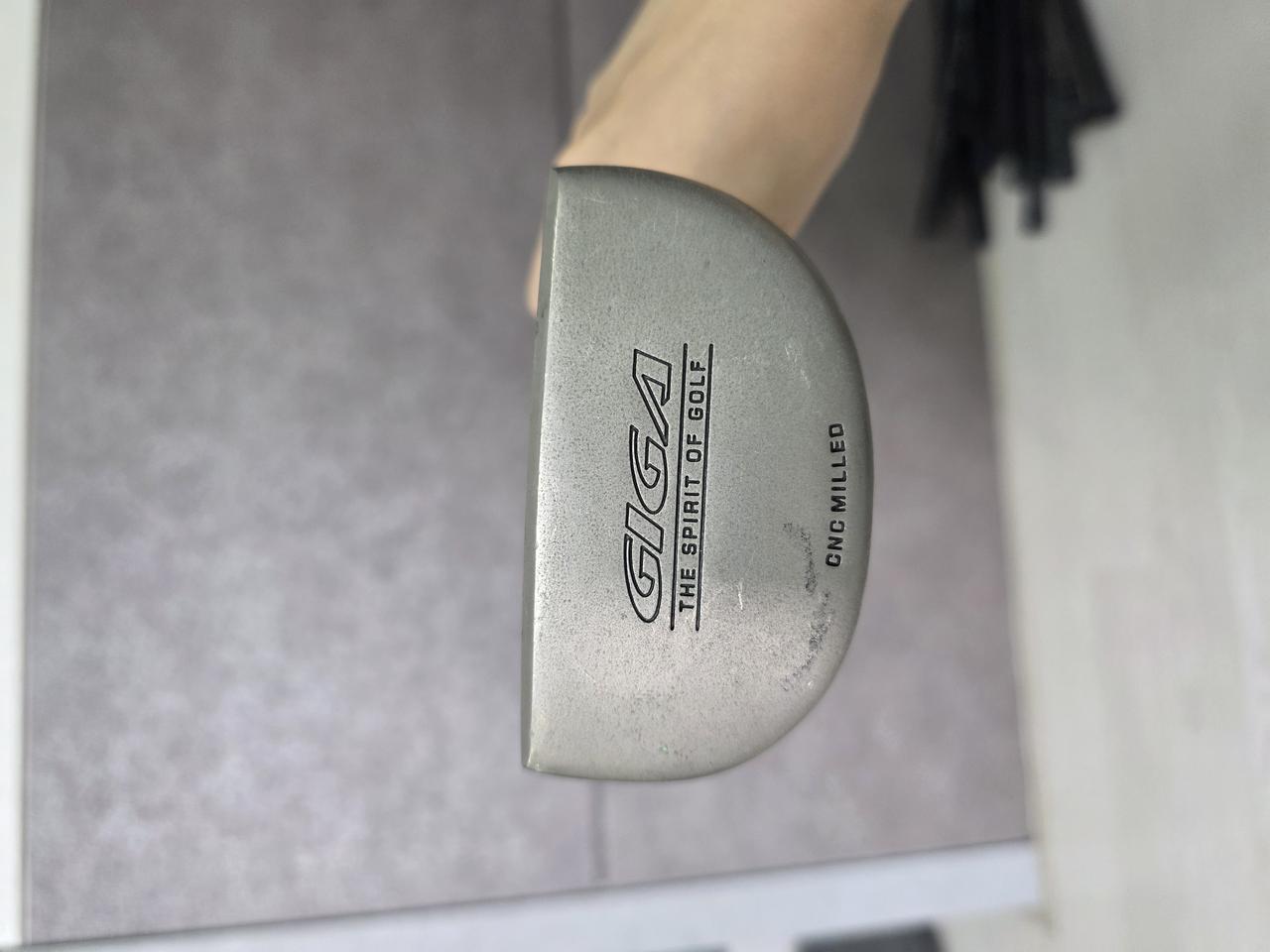 기가 34인치 반달 퍼터