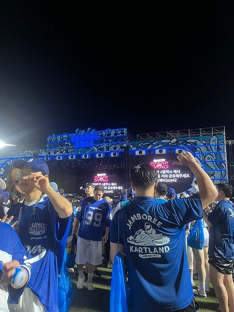 profileImg